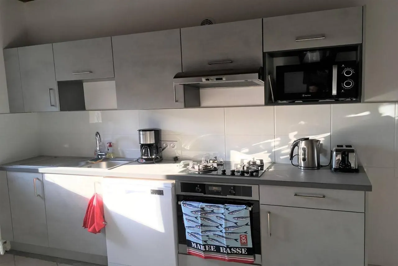 Maison Bretonne Renovee Wifi Avec Grand Jardin A Trebeurden - Ref 675 法国