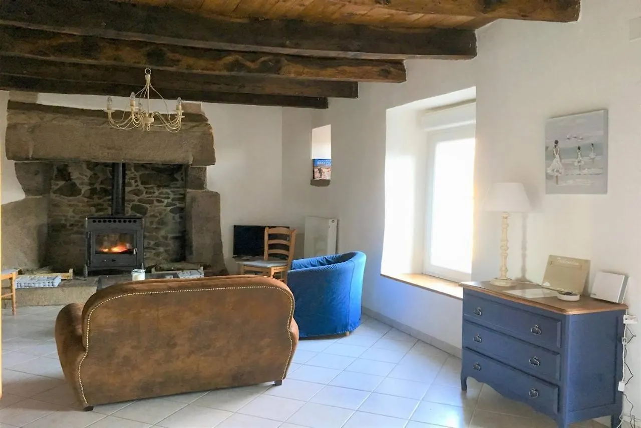 Maison Bretonne Renovee Wifi Avec Grand Jardin A Trebeurden - Ref 675 别墅